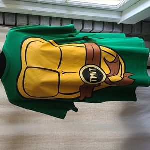 Teenage Mutant Ninja Turtle Shirt w/cape